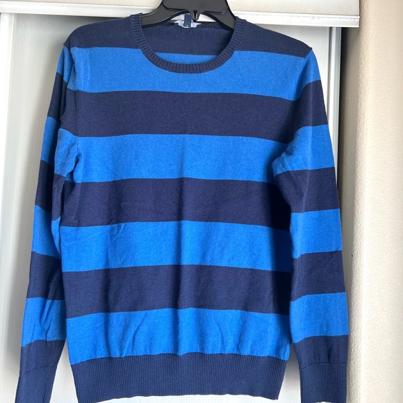 Soft comfy sweater top - Picture 1 of 2